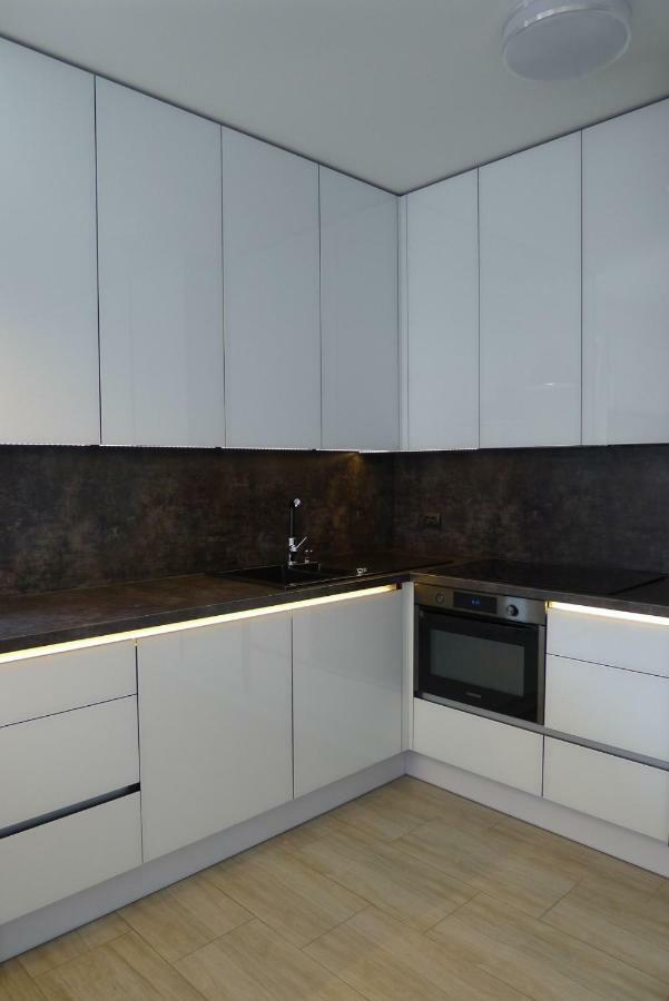 Impresja 42 Apartament Z Garazem Kołobrzeg Extérieur photo